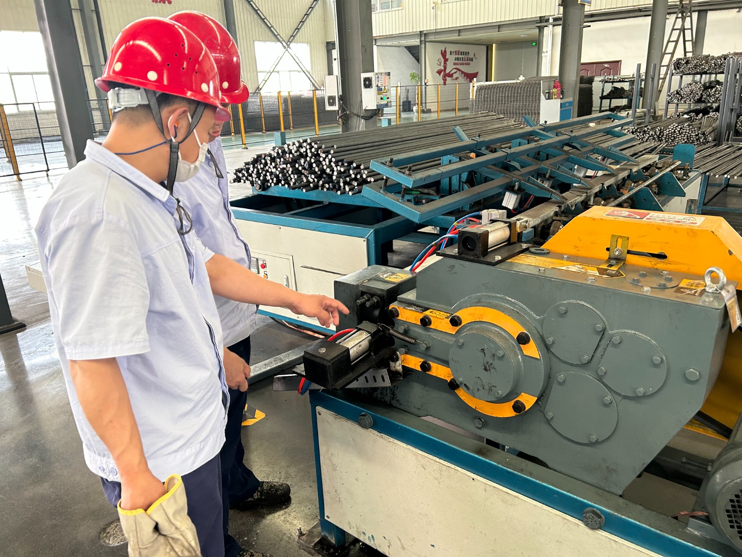 山東盛源：黨員先鋒助力企業向“新”發展（郝曉霞） (3)