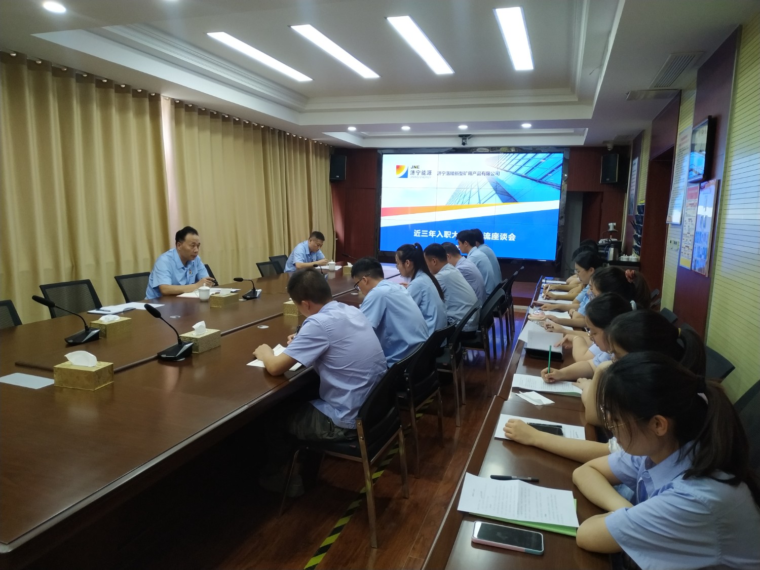 eebe1a6c5696d1944025eece3556531