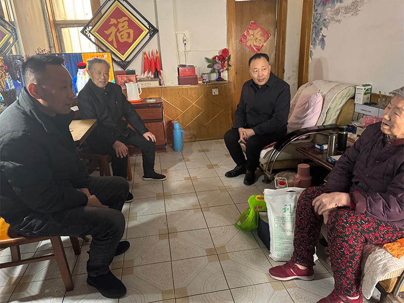 0108山東盛源：寒冬送關懷，情暖職工心（王聰-朱海燕）
