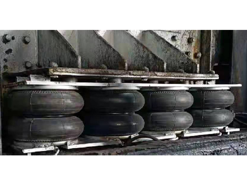 0211山東盛源產品開發再添新成員——“ns橡膠空氣彈簧減震系統”喜獲中標（赤藝璇）