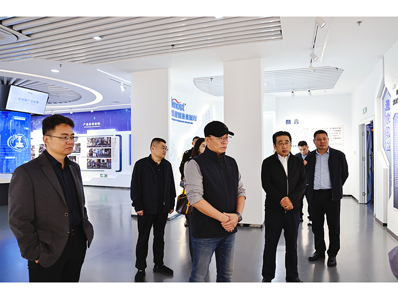 1017協創(chuàng)數據公司招商考察團赴盛源調研共商cdn產業(yè)協同發(fā)展（赤藝璇）